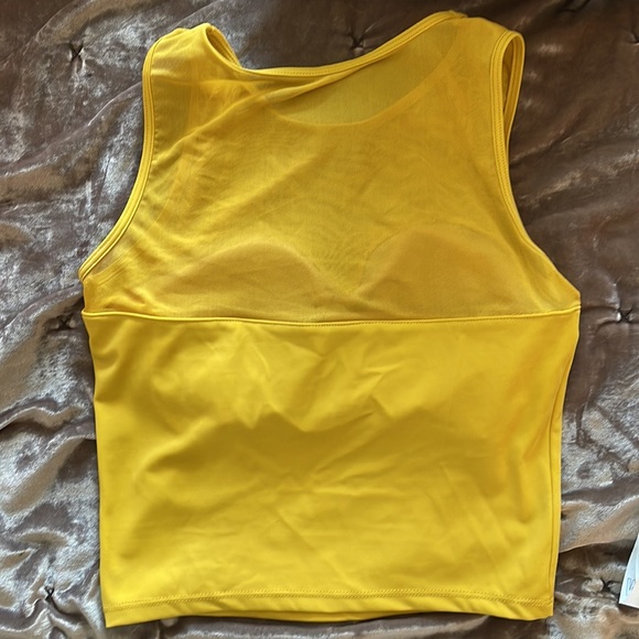 Kortni Jeane Swimsuit top - Picture 2 of 3